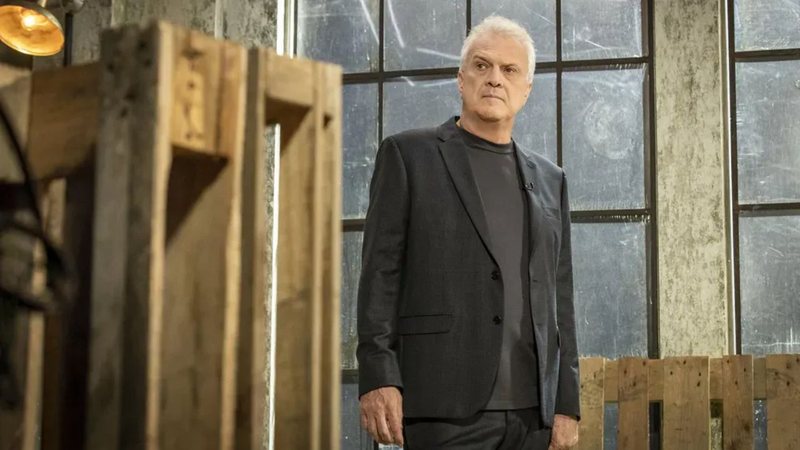 Pedro Bial é o apresentador da nova fase do programa Linha Direta - Imagem: divulgação/Globo