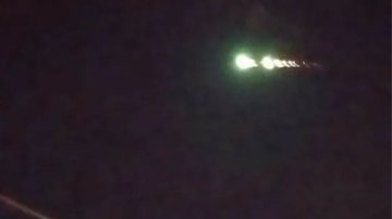 Moradores de Campinas observaram luzes esverdeadas durante a noite desta segunda-feira. - Imagem: Reprodução / G1