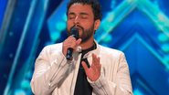 Cantor brasileiro Gabriel Henrique impressiona jurados do America's Got Talent; assista - Imagem: reprodução America's Got Talent