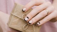 Essas decorações de unahs são cheias de personalidade. - (DevMarya / iStock)