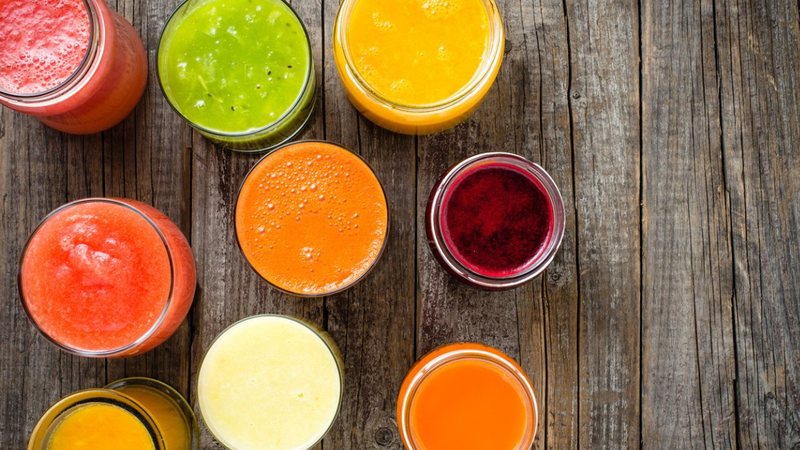 Aprenda a fazer diferentes tipos de suco. - LeszekCzerwonka/ iStock