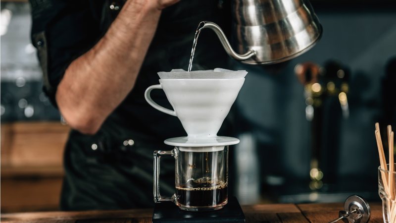 A forma mais segura de preparar o seu café. - microgen / istock