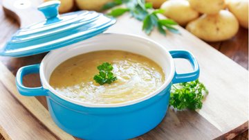 Essa é a sopa perfeita para se deliciar e se aquecer durante o inverno! - Juefraphoto/iStock