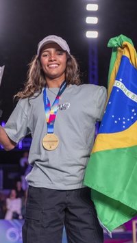 Rayssa Leal é campeã no mundial de skate!