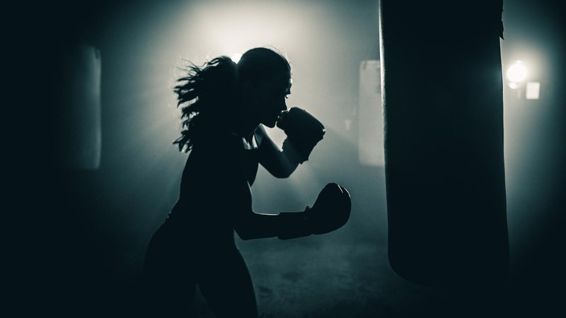 7 benefícios do boxe para a saúde; do emagrecimento à redução do