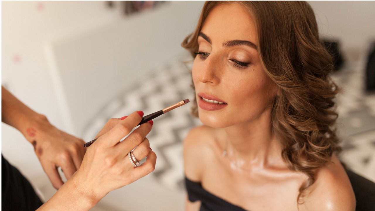 40 frases de maquiagem para realçar a sua beleza natural – Belas Mensagens