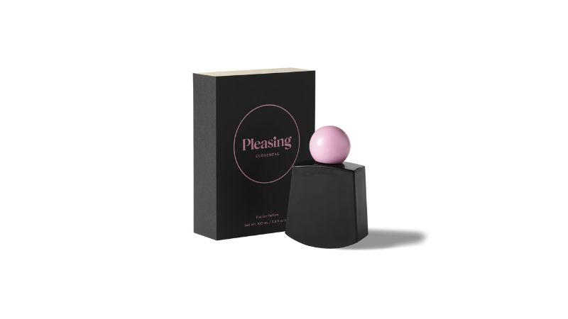 Closennes, perfume da Pleasing.